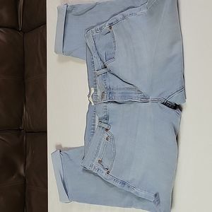 Levi's boyfriend jeans